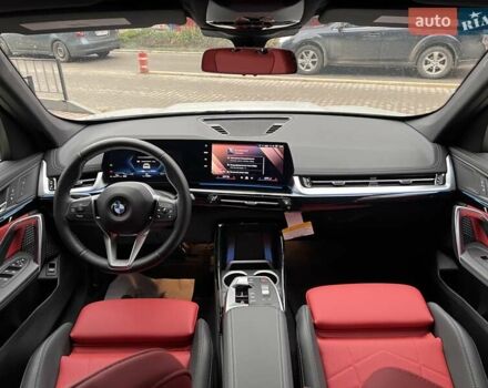 Белый БМВ Х1, объемом двигателя 2 л и пробегом 1 тыс. км за 47900 $, фото 35 на Automoto.ua