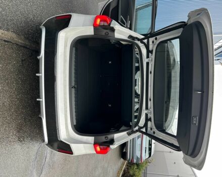 Белый БМВ Х1, объемом двигателя 0 л и пробегом 1 тыс. км за 39000 $, фото 6 на Automoto.ua