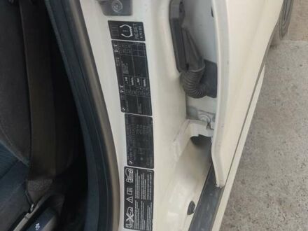 БМВ Х1 2009 в Вознесенске на Automoto.ua Белый БМВ Х1, объемом двигателя 2 л и пробегом 226 тыс. км за 12000 $, фото 1 на Automoto.ua