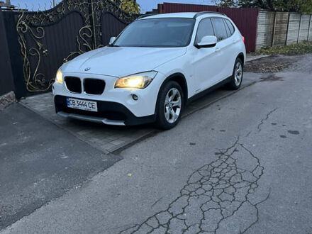 Белый БМВ Х1, объемом двигателя 2 л и пробегом 320 тыс. км за 10700 $, фото 1 на Automoto.ua