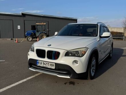 Белый БМВ Х1, объемом двигателя 3 л и пробегом 179 тыс. км за 11000 $, фото 1 на Automoto.ua