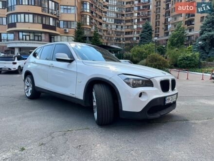 Білий БМВ Х1, об'ємом двигуна 2 л та пробігом 154 тис. км за 10700 $, фото 1 на Automoto.ua