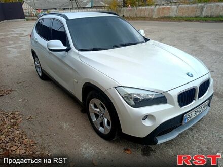 Белый БМВ Х1, объемом двигателя 2 л и пробегом 200 тыс. км за 11500 $, фото 1 на Automoto.ua