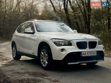 Білий БМВ Х1, об'ємом двигуна 2 л та пробігом 113 тис. км за 10200 $, фото 1 на Automoto.ua