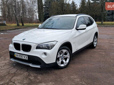 Белый БМВ Х1, объемом двигателя 2 л и пробегом 223 тыс. км за 10600 $, фото 1 на Automoto.ua