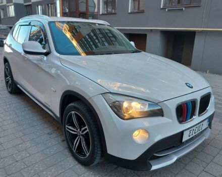 Білий БМВ Х1, об'ємом двигуна 2 л та пробігом 277 тис. км за 10400 $, фото 1 на Automoto.ua