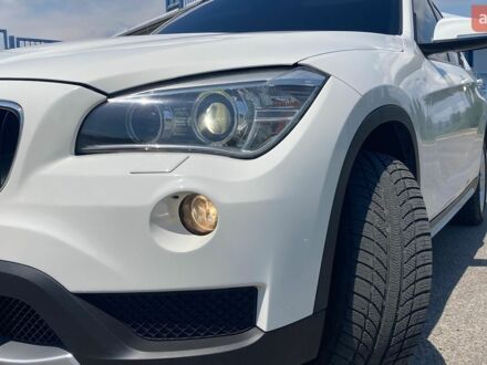 Білий БМВ Х1, об'ємом двигуна 2 л та пробігом 176 тис. км за 11000 $, фото 1 на Automoto.ua