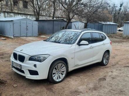 Білий БМВ Х1, об'ємом двигуна 2 л та пробігом 205 тис. км за 12400 $, фото 1 на Automoto.ua