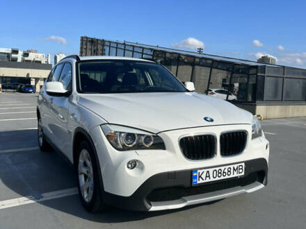 Белый БМВ Х1, объемом двигателя 2 л и пробегом 90 тыс. км за 11000 $, фото 1 на Automoto.ua
