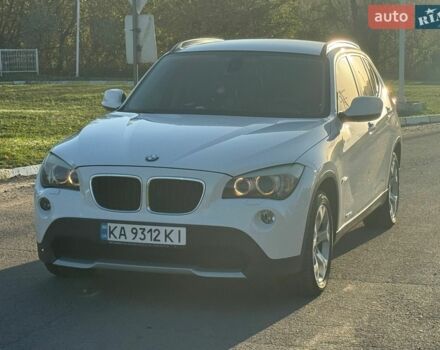 Белый БМВ Х1, объемом двигателя 2 л и пробегом 161 тыс. км за 12000 $, фото 1 на Automoto.ua