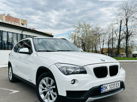 БМВ Х1 2013 в Ровно на Automoto.ua Белый БМВ Х1, объемом двигателя 2 л и пробегом 164 тыс. км за 13000 $, фото 1 на Automoto.ua