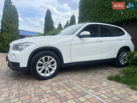БМВ Х1 2013 у Дніпро (Дніпропетровську) на Automoto.ua Білий БМВ Х1, об'ємом двигуна 2 л та пробігом 100 тис. км за 14700 $, фото 1 на Automoto.ua