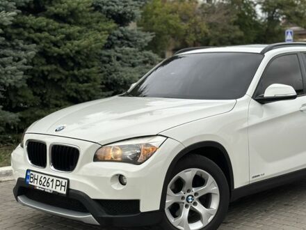 Білий БМВ Х1, об'ємом двигуна 2 л та пробігом 200 тис. км за 11300 $, фото 1 на Automoto.ua