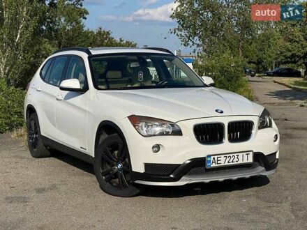 БМВ Х1 2014 в Днепре (Днепропетровске) на Automoto.ua Белый БМВ Х1, объемом двигателя 2 л и пробегом 129 тыс. км за 10900 $, фото 1 на Automoto.ua