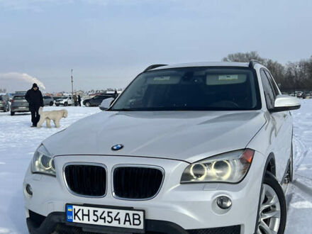 Білий БМВ Х1, об'ємом двигуна 2 л та пробігом 147 тис. км за 13750 $, фото 1 на Automoto.ua