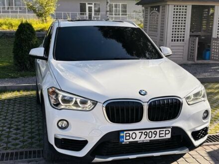 Білий БМВ Х1, об'ємом двигуна 2 л та пробігом 118 тис. км за 20000 $, фото 1 на Automoto.ua