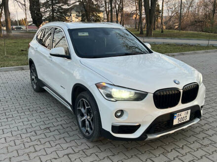 Білий БМВ Х1, об'ємом двигуна 2 л та пробігом 120 тис. км за 19500 $, фото 1 на Automoto.ua