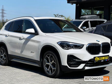 БМВ Х1 2016 у Чернівцях на Automoto.ua Білий БМВ Х1, об'ємом двигуна 2 л та пробігом 120 тис. км за 21600 $, фото 1 на Automoto.ua