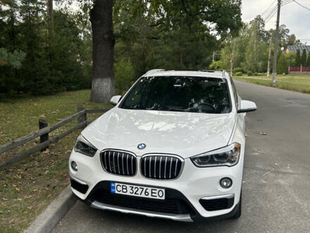 Білий БМВ Х1, об'ємом двигуна 2 л та пробігом 118 тис. км за 21500 $, фото 1 на Automoto.ua
