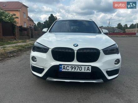Білий БМВ Х1, об'ємом двигуна 2 л та пробігом 216 тис. км за 15650 $, фото 1 на Automoto.ua
