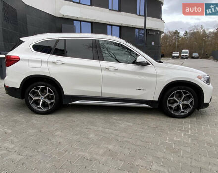 Білий БМВ Х1, об'ємом двигуна 2 л та пробігом 93 тис. км за 19500 $, фото 1 на Automoto.ua
