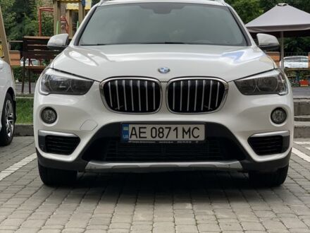 БМВ Х1 2016 у Дніпро (Дніпропетровську) на Automoto.ua Білий БМВ Х1, об'ємом двигуна 2 л та пробігом 144 тис. км за 20500 $, фото 1 на Automoto.ua