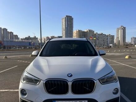 Белый БМВ Х1, объемом двигателя 2 л и пробегом 230 тыс. км за 18600 $, фото 1 на Automoto.ua