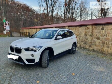 БМВ Х1 2016 у Чернівцях на Automoto.ua Білий БМВ Х1, об'ємом двигуна 2 л та пробігом 200 тис. км за 20500 $, фото 1 на Automoto.ua