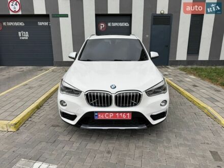 Білий БМВ Х1, об'ємом двигуна 2 л та пробігом 259 тис. км за 16500 $, фото 1 на Automoto.ua