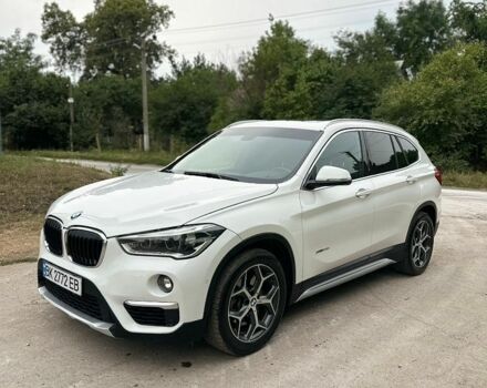 Белый БМВ Х1, объемом двигателя 2 л и пробегом 250 тыс. км за 16500 $, фото 1 на Automoto.ua