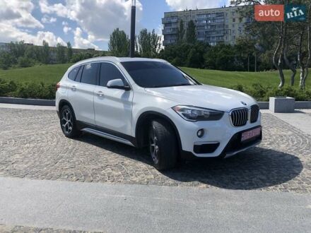 БМВ Х1 2017 в Днепре (Днепропетровске) на Automoto.ua Белый БМВ Х1, объемом двигателя 2 л и пробегом 168 тыс. км за 16999 $, фото 1 на Automoto.ua