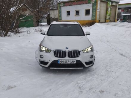Білий БМВ Х1, об'ємом двигуна 2 л та пробігом 158 тис. км за 18900 $, фото 1 на Automoto.ua