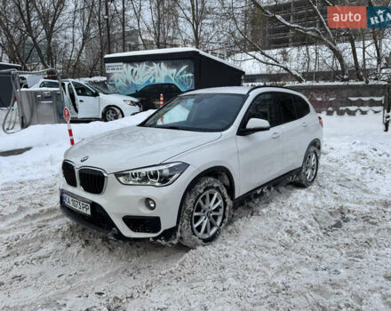 Белый БМВ Х1, объемом двигателя 2 л и пробегом 105 тыс. км за 22000 $, фото 1 на Automoto.ua