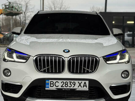 Білий БМВ Х1, об'ємом двигуна 2 л та пробігом 216 тис. км за 19900 $, фото 1 на Automoto.ua