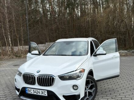 Білий БМВ Х1, об'ємом двигуна 2 л та пробігом 131 тис. км за 16200 $, фото 1 на Automoto.ua