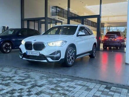 БМВ Х1 2019 в Киеве на Automoto.ua Белый БМВ Х1, объемом двигателя 2 л и пробегом 60 тыс. км за 27400 $, фото 1 на Automoto.ua
