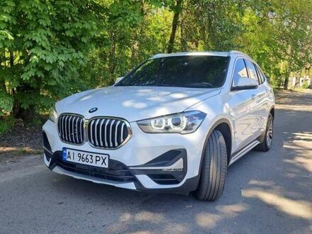 БМВ Х1 2020 в Киеве на Automoto.ua Белый БМВ Х1, объемом двигателя 2 л и пробегом 101 тыс. км за 23500 $, фото 1 на Automoto.ua