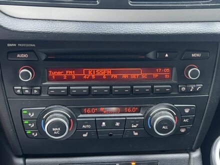 Бежевий БМВ Х1, об'ємом двигуна 2 л та пробігом 158 тис. км за 13300 $, фото 1 на Automoto.ua