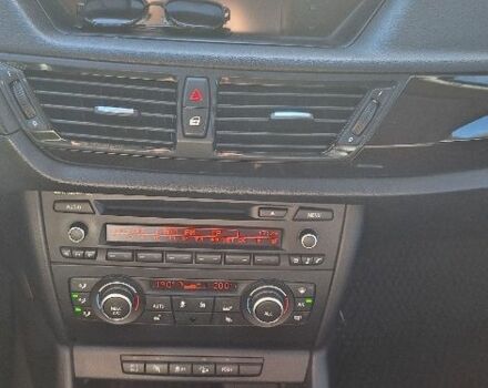 БМВ Х1 2012 в Кропивницком (Кировограде) на Automoto.ua Черный БМВ Х1, объемом двигателя 2 л и пробегом 213 тыс. км за 15000 $, фото 3 на Automoto.ua