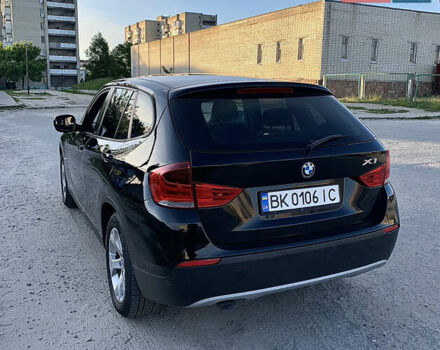 Чорний БМВ Х1, об'ємом двигуна 2 л та пробігом 286 тис. км за 11850 $, фото 4 на Automoto.ua