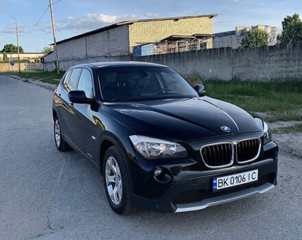 Чорний БМВ Х1, об'ємом двигуна 2 л та пробігом 286 тис. км за 11850 $, фото 2 на Automoto.ua