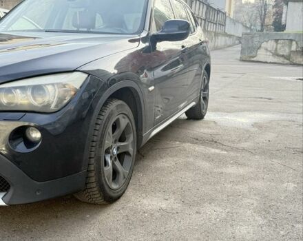 Черный БМВ Х1, объемом двигателя 2 л и пробегом 300 тыс. км за 8750 $, фото 1 на Automoto.ua