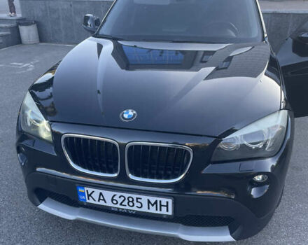 Черный БМВ Х1, объемом двигателя 2 л и пробегом 159 тыс. км за 10000 $, фото 1 на Automoto.ua