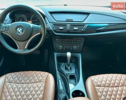 Чорний БМВ Х1, об'ємом двигуна 2 л та пробігом 114 тис. км за 11999 $, фото 16 на Automoto.ua