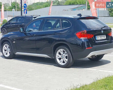 БМВ Х1 2011 в Хмельницком на Automoto.ua Черный БМВ Х1, объемом двигателя 2 л и пробегом 198 тыс. км за 12000 $, фото 4 на Automoto.ua