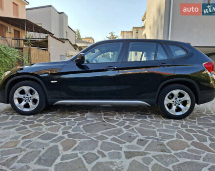Чорний БМВ Х1, об'ємом двигуна 2 л та пробігом 301 тис. км за 12500 $, фото 2 на Automoto.ua