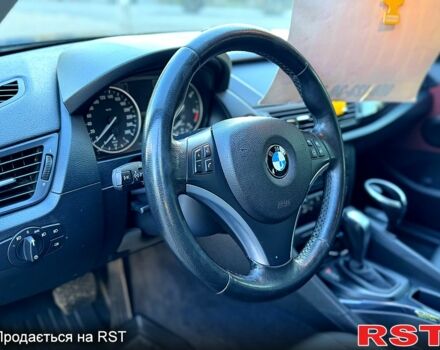 Чорний БМВ Х1, об'ємом двигуна 2 л та пробігом 183 тис. км за 13800 $, фото 5 на Automoto.ua