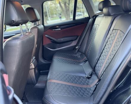 Чорний БМВ Х1, об'ємом двигуна 2 л та пробігом 183 тис. км за 13800 $, фото 13 на Automoto.ua