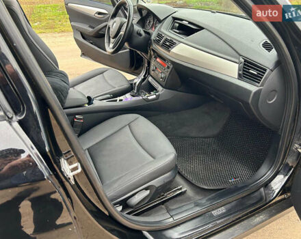 Черный БМВ Х1, объемом двигателя 2 л и пробегом 127 тыс. км за 11000 $, фото 11 на Automoto.ua