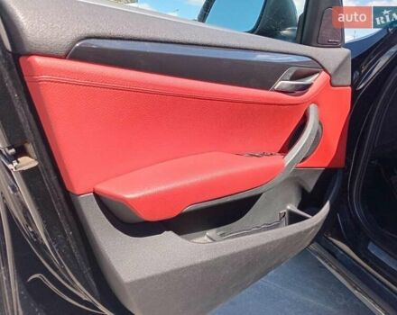 Чорний БМВ Х1, об'ємом двигуна 2 л та пробігом 192 тис. км за 12090 $, фото 30 на Automoto.ua